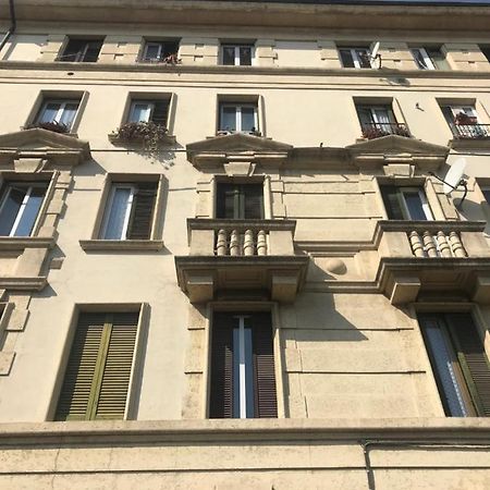 Stanza Privata Con Bagno A 15 Minuti Da Duomo Apartment Sesto San Giovanni Exterior photo